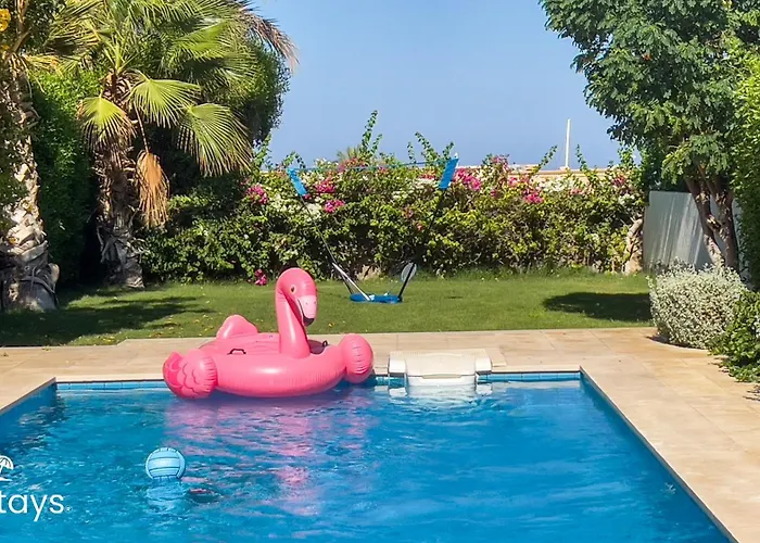 Apartman Ollystays Seaview 3br Heated Pool Gym-joubal El Gouna