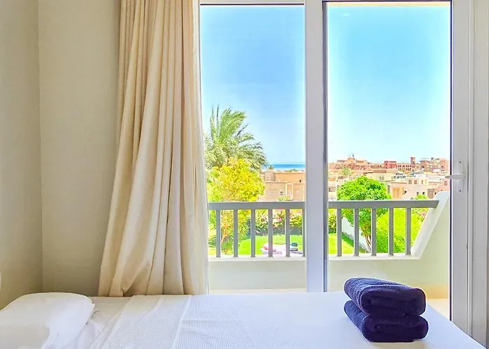 Ollystays Seaview 3br Heated Pool Gym-joubal El Gouna Apartman *