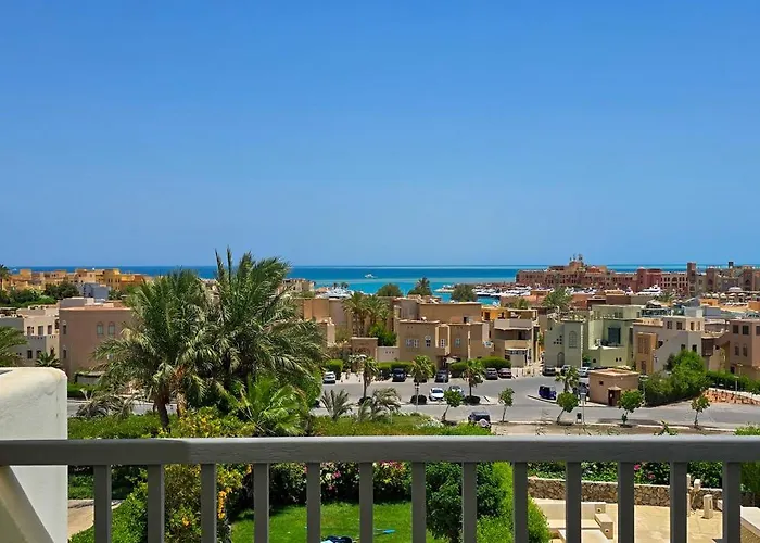 Apartman Ollystays Seaview 3br Heated Pool Gym-joubal El Gouna